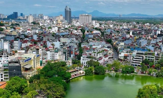 Chủ tịch Hà Nội: Kích hoạt 'luồng xanh', xử lý hồ sơ 10 dự án trong 24h 