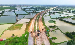 Giám đốc Sở GTVT Hà Nội trả lời về tuyến đường thi công 16 năm chưa xong, 7 lần gia hạn 