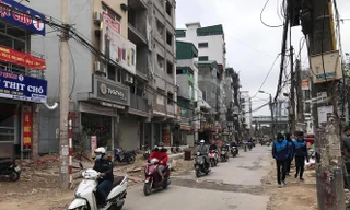 Đường Vũ Trọng Phụng, quận Thanh Xuân thi công ì ạch khiến ô nhiễm tăng cao. 