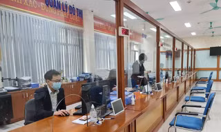 Hình ảnh công sở tại Hà Nội trong ngày làm việc đầu năm