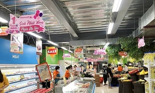 Người Hà Nội đi siêu thị dịp nghỉ lễ tăng mạnh 