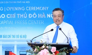 Chủ tịch thành phố Hà Nội: Thay đổi căn bản tư duy, không né tránh báo chí 