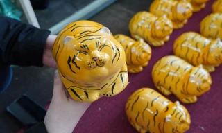 Hổ đất 'cháy hàng' tại làng gốm Bát Tràng