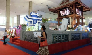 Du khách quốc tế đến Hà Nội tăng đột biến