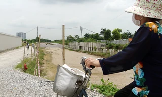 Ngổn ngang tuyến đường đổi bằng 180 ha 'đất vàng' ở Hà Nội 