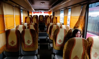 Cám cảnh những 'chuyến xe chở gió' từ bến Nước Ngầm