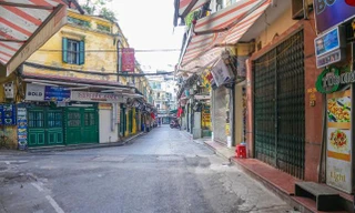 Phố "Tây" Tạ Hiện chưa bao giờ vắng đến thế