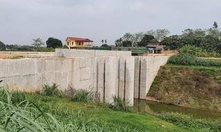 Một đoạn của dự án cải tạo, khơi dòng sông Tích