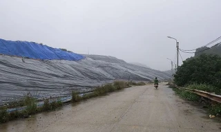 Hà Nội yêu cầu xử lý các trường hợp cản trở hoạt động bãi rác Nam Sơn