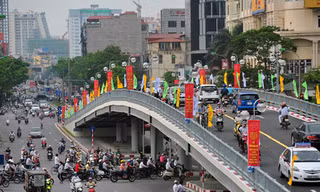 Rào chắn, sửa chữa cầu vượt Láng Hạ trong 1 tháng