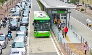 Tuyến buýt nhanh BRT lắp phân cách cứng đoạn nào?