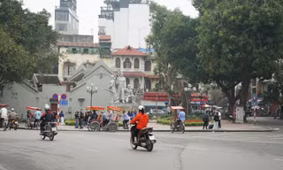 Cận cảnh loạt cơ quan quanh hồ Hoàn Kiếm dự kiến di dời để làm không gian mở