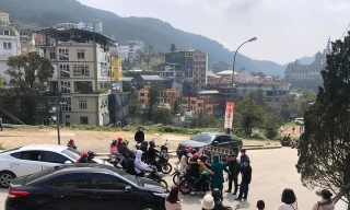 Thị trấn Tam Đảo tạm thời phong tỏa từ trưa 20/2. Ảnh: Minh Thắng