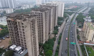 Cận cảnh loạt bệnh viện, ký túc xá nghìn tỷ bỏ hoang
