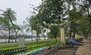 Hà Nội hạ rào công viên Thống Nhất mặt đường Lê Duẩn