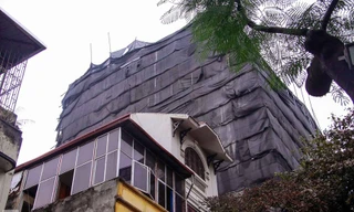 Chủ tịch Hà Nội yêu cầu cưỡng chế các công trình vi phạm kéo dài