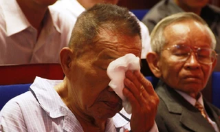 Giữ biển đảo không tiếc tuổi xuân