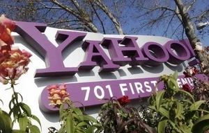 Hãng Apple bắt tay với Yahoo nhằm gạt bỏ Google