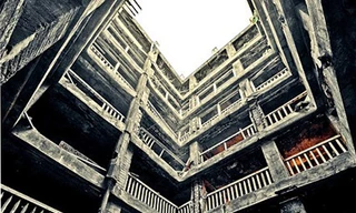 Du lịch tới thành phố ma