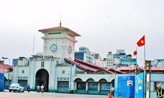 Cảnh vắng vẻ đìu hiu 'chưa từng thấy' ở chợ Bến Thành