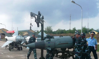 Bộ đội Tên lửa thi tài