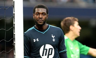 Adebayor vẫn đều đặn nhận 40.000 bảng/tuần từ Man City.