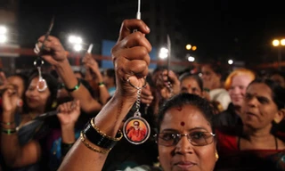 Ấn Độ sản xuất súng đặc biệt cho phụ nữ