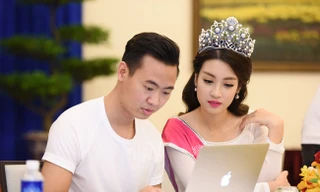 Đỗ Mỹ Linh trong cuộc giao lưu trực tuyến với bạn đọc báo Tiền Phong vào chiều 29/8.