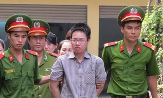 Bị cáo Hồ Thị Bích Phượng sau phiên tòa. Ảnh: Người lao động