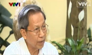 Thiếu tướng, Giáo sư Lê Văn Cương, nguyên Viện trưởng Viện Chiến lược, Bộ Công an.