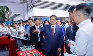 Thủ tướng phát động cả nước thi đua đổi mới sáng tạo và chuyển đổi số