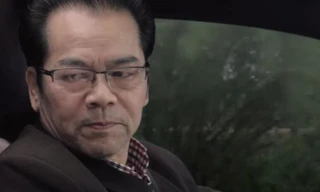 NSND Trần Nhượng trên poster “Bão ngầm” 