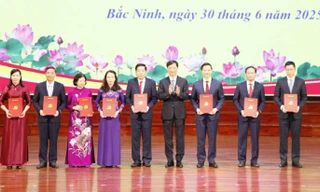 Ông Nguyễn Văn Gấu giữ chức Bí thư Tỉnh ủy Bắc Ninh 