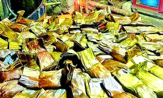 Rộn ràng rằm 'pây tái'