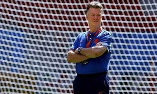 RADIO WORLD CUP tối 12/7: Van Gaal 'tẩy chay' trận tranh hạng Ba