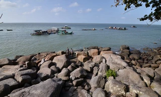 Nhóm người lạ mặt truyền đạo trái phép ở huyện đảo 