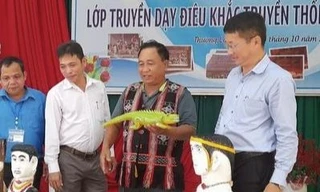 Lan tỏa nghệ thuật điêu khắc truyền thống dân tộc Cơ Tu