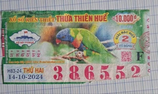 Chủ nhân tờ vé số trúng giải đặc biệt bị rách ở Huế thắng kiện