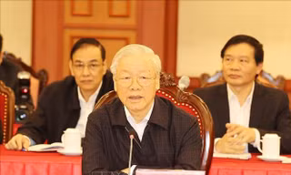 Bộ Chính trị: Mở rộng phạm vi phòng, chống tham nhũng ra khu vực ngoài nhà nước