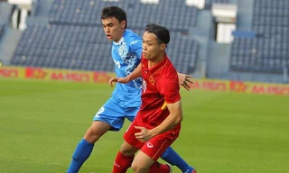 Ông Hải 'lơ' chê Công Phượng đá tối, Xuân Trường quá chậm