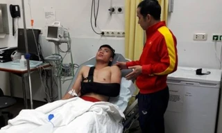 HLV Hoàng Anh Tuấn tiếc cho chấn thương của Tiến Dụng 