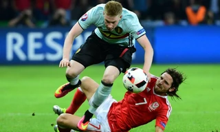 Mục kích 'địa chấn xứ Wales' hất văng Bỉ khỏi EURO