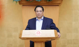 Thủ tướng: Tiết kiệm được khoảng 700 nghìn tỷ đồng để tăng lương