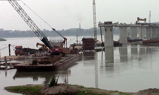 Công trường thi công cầu Ba Vì - Việt Trì. 