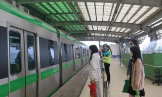 Tàu Cát Linh - Hà Đông chạy xuyên Tết 