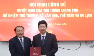 Thủ tướng bổ nhiệm Thứ trưởng Bộ Văn hóa, phê chuẩn kết quả bầu Phó Chủ tịch 3 tỉnh 