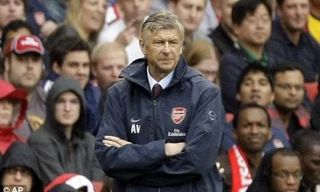 Arsenal run rẩy vì 'cơn bão' chấn thương