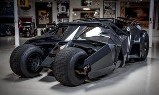 Ông vua xe Mỹ chi đậm để mua siêu xế của... Người Dơi