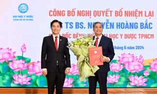 Bổ nhiệm lại Giám đốc Bệnh viện Đại học Y Dược TPHCM