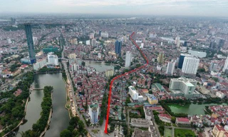 Đường mới từ Voi Phục đến Hoàng Cầu (nằm trong tuyến vành đai 1 thuộc 2 quận Đống Đa và Ba Đình, Hà Nội) dài hơn 2,2 km được đầu tư với tổng kinh phí 7.779,3 tỉ đồng - Ảnh: Zing